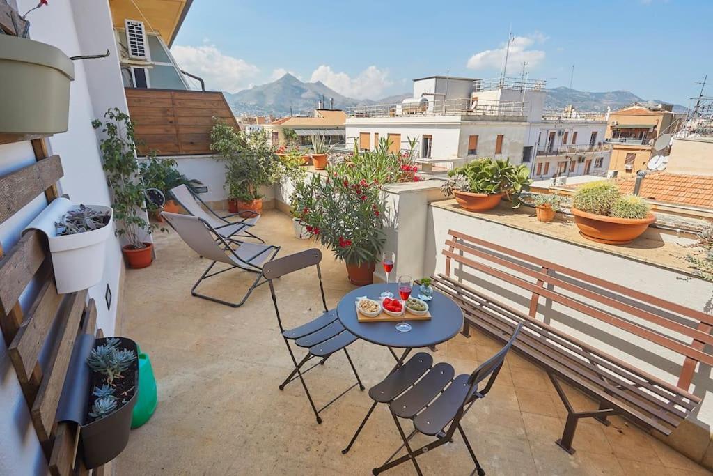 Casa Vale E Giu Apartment ปาแลร์โม ภายนอก รูปภาพ